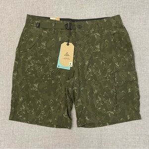 Prana Zion II Stretch Evergreen Camo Mens 31 8 Inseam Cargo Gorpcore Shorts NWT